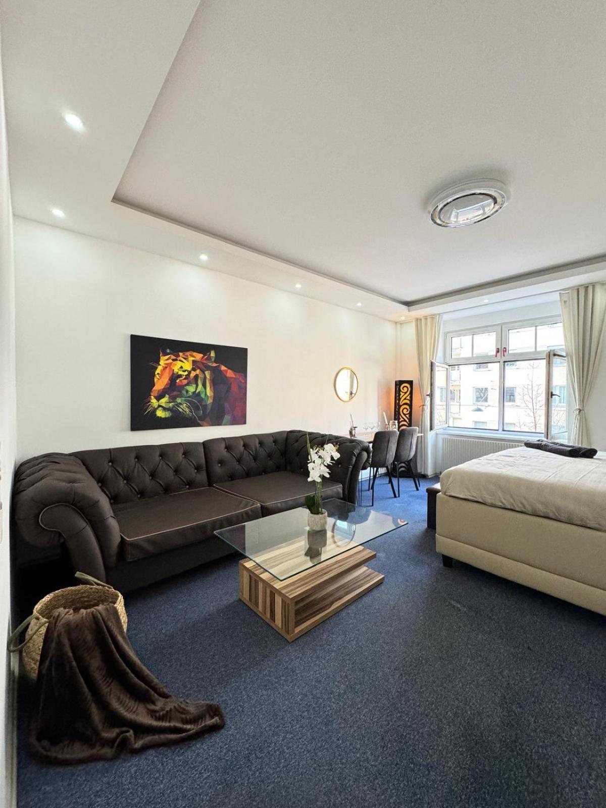 Apartment 7br For Big Groups, With Great Location