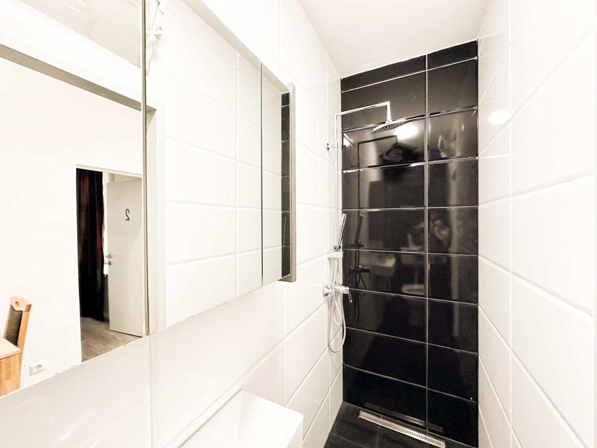 Apartment - Brigittenau Area Mm7 *