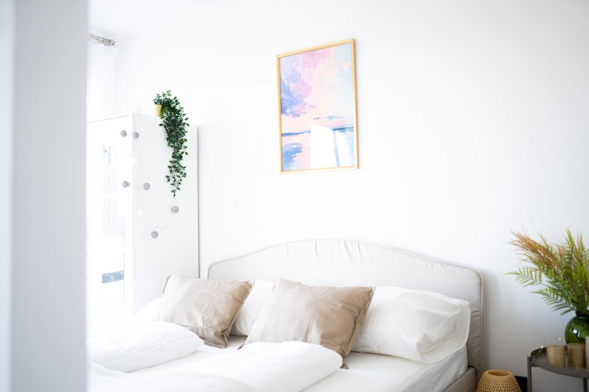Apartment Stylish Modern With Terrace & Free Parking