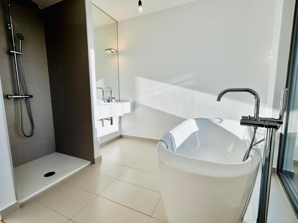 Apartment Modern 4 Room-apartment With Free Parking *