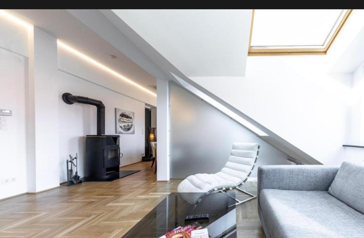 Penthouse *