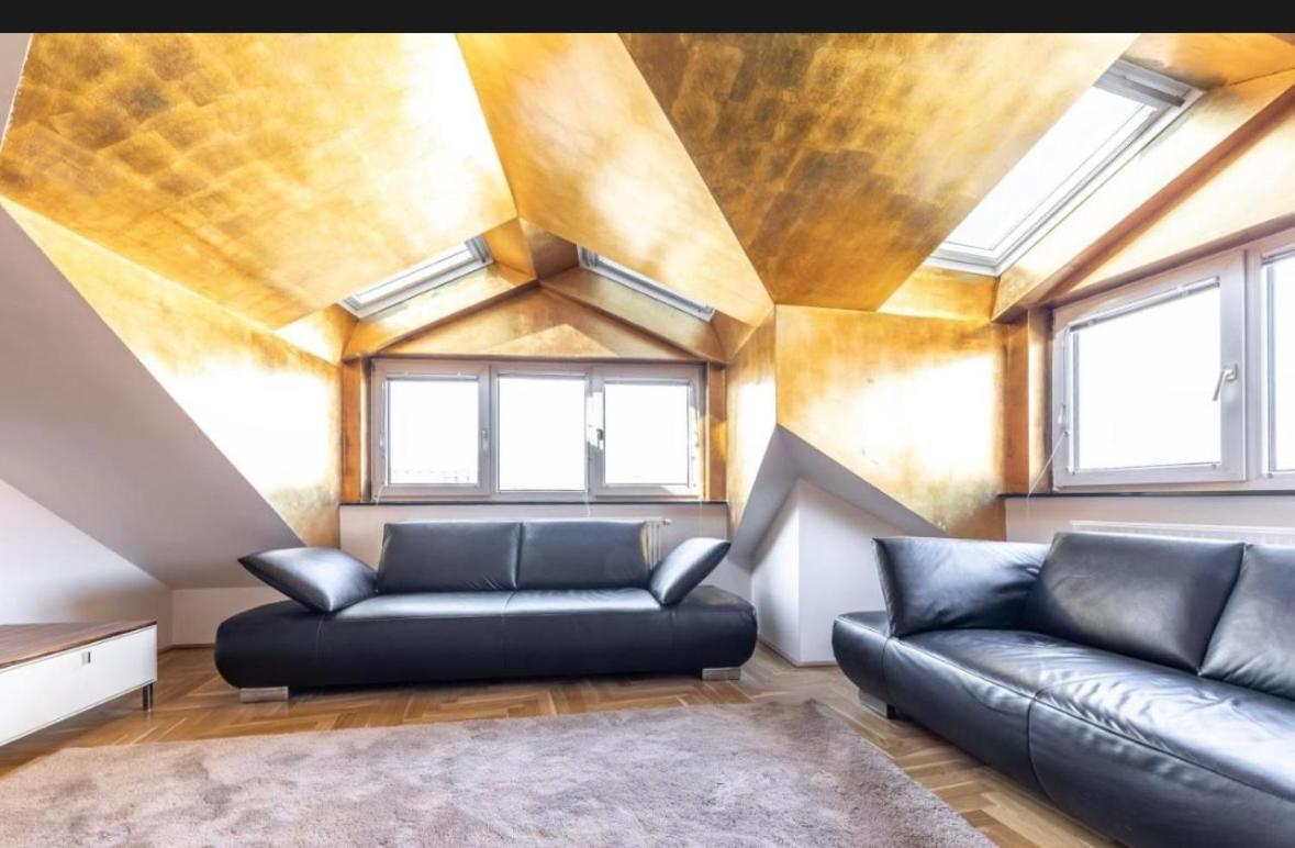Penthouse Apartment