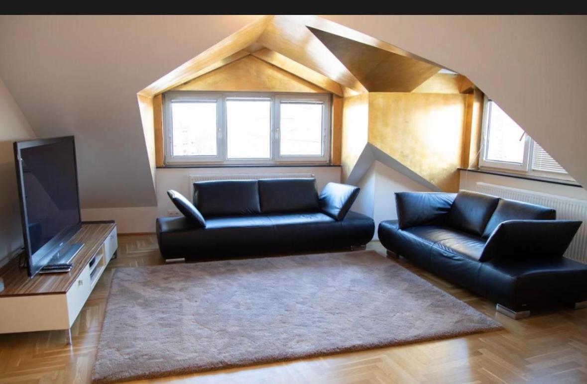 Penthouse *