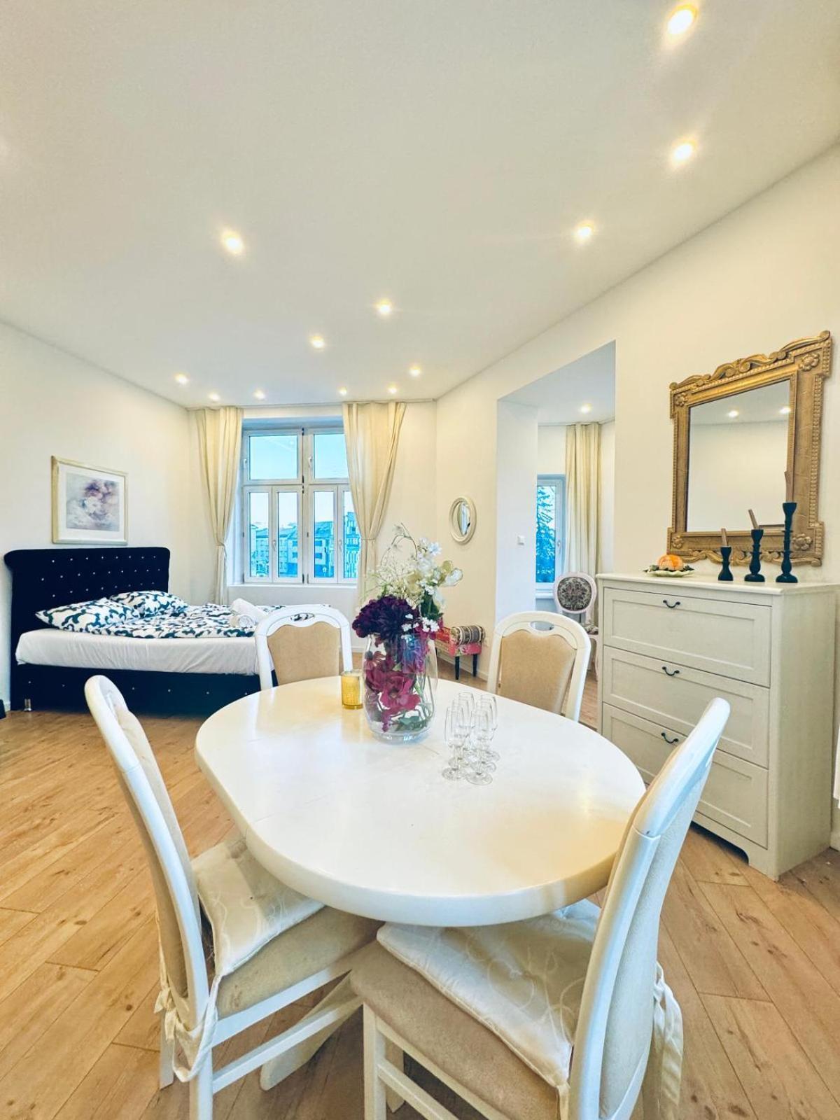 3br Near Atzgersdorf Park, 11min Walk Apartment *