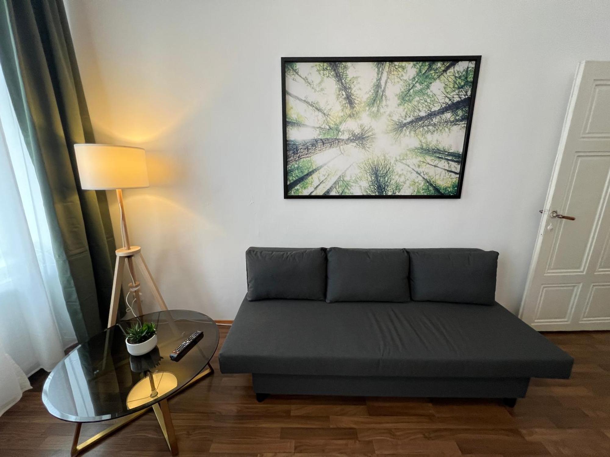 Charming New In Next To Stadthalle