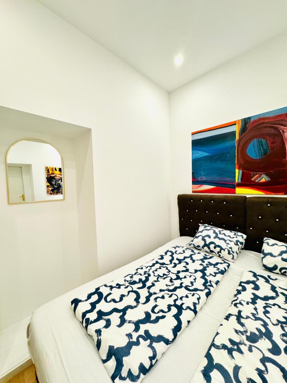 Apartamento Convenient 4br Shared For 11p, 10 Min To Atzgersdorf *