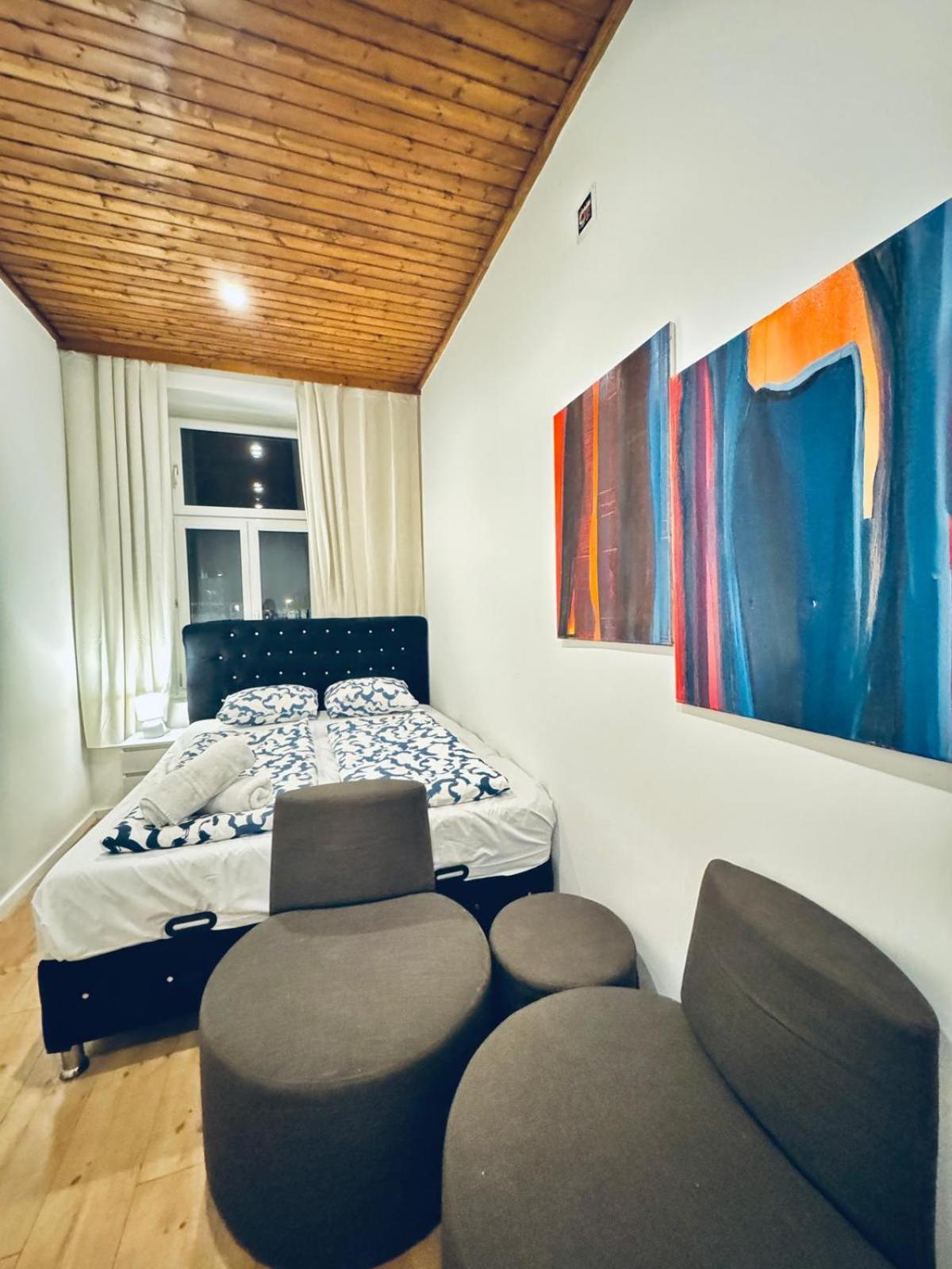 Apartamento Convenient 4br Shared For 11p, 10 Min To Atzgersdorf *
