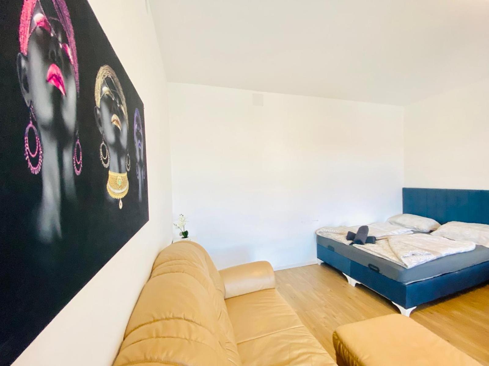 Spacious 4br Up To 15 Guests 15 Min To Danube Apartment