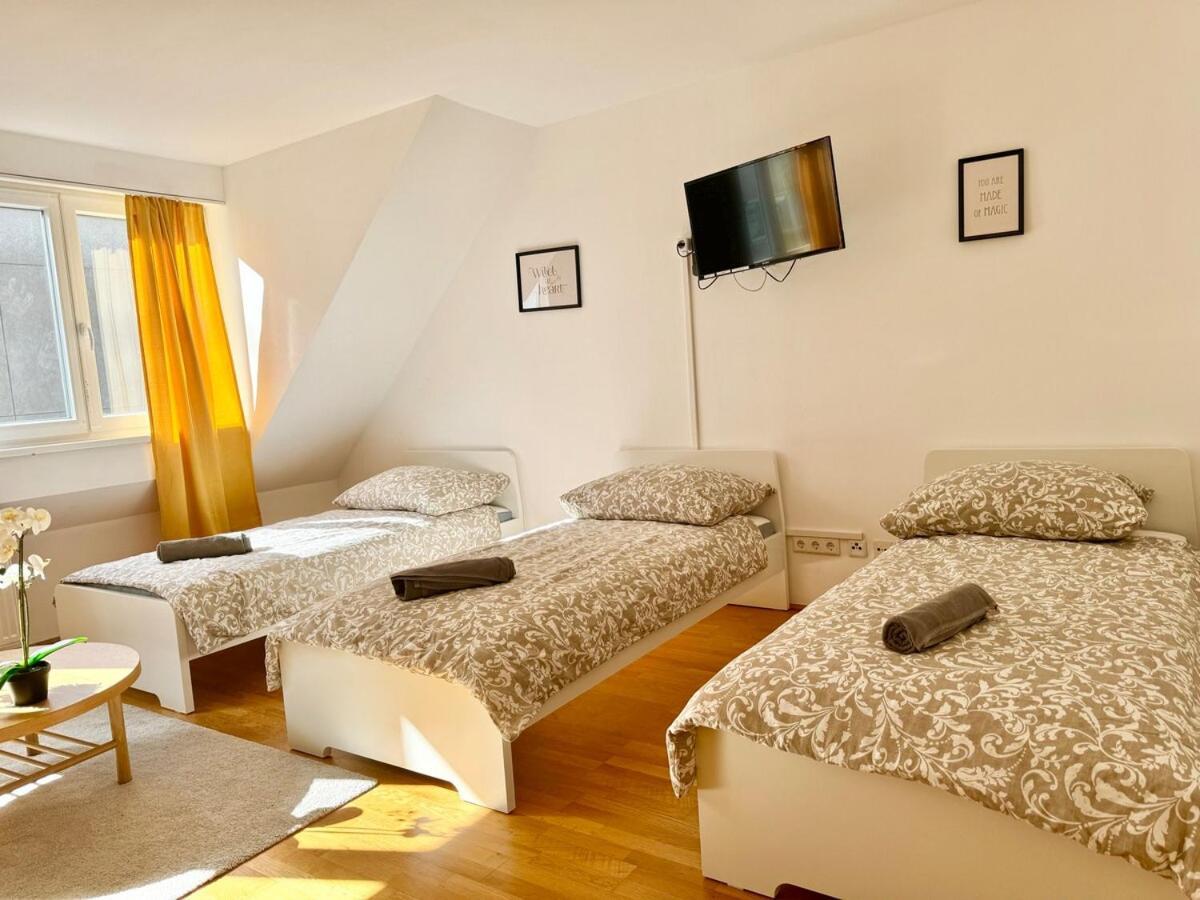 75 M2 Rooftop Central * Vienna