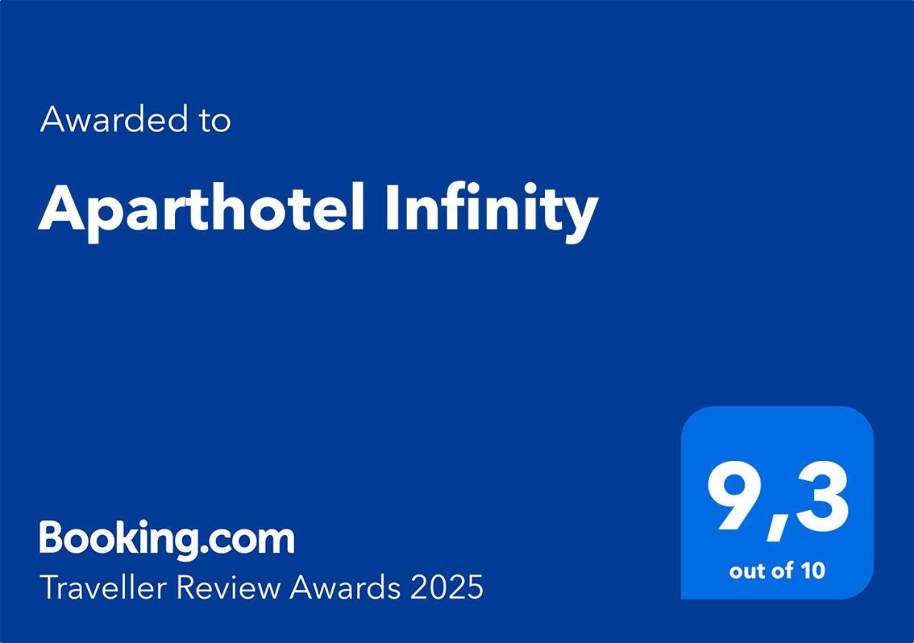 Aparthotel Infinity