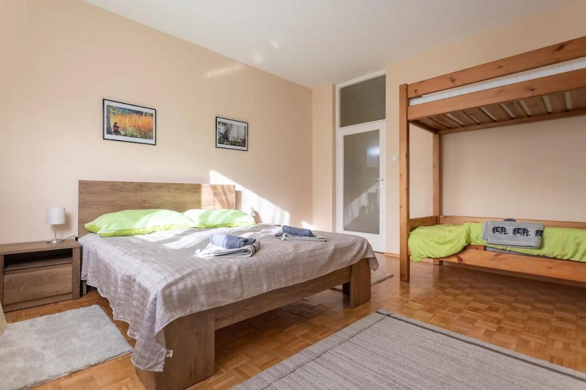 Apartment Krotti Hills *