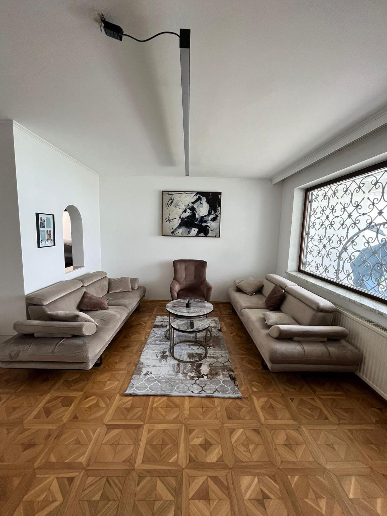 Apartment Aveni *