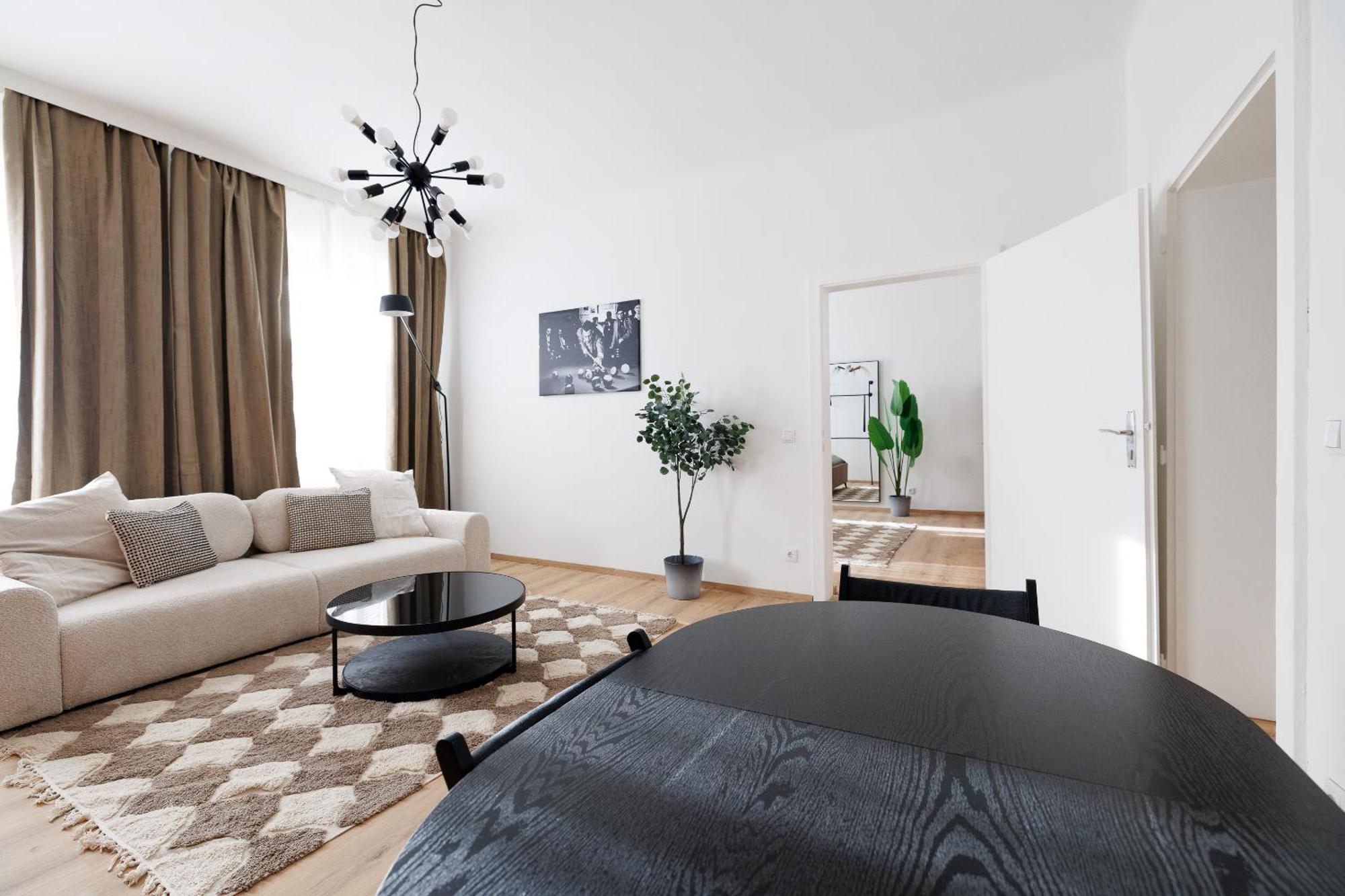 - Hauptbahnhof Apartment