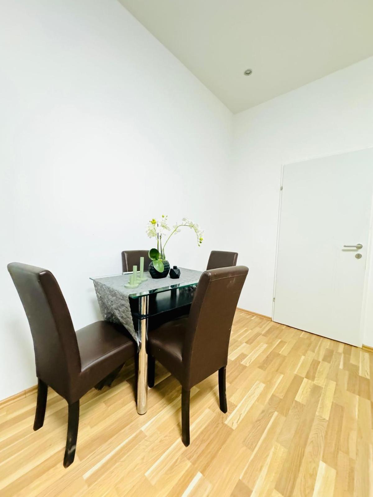 Apartment Chic For 5p, 12-min Walk To Augarten