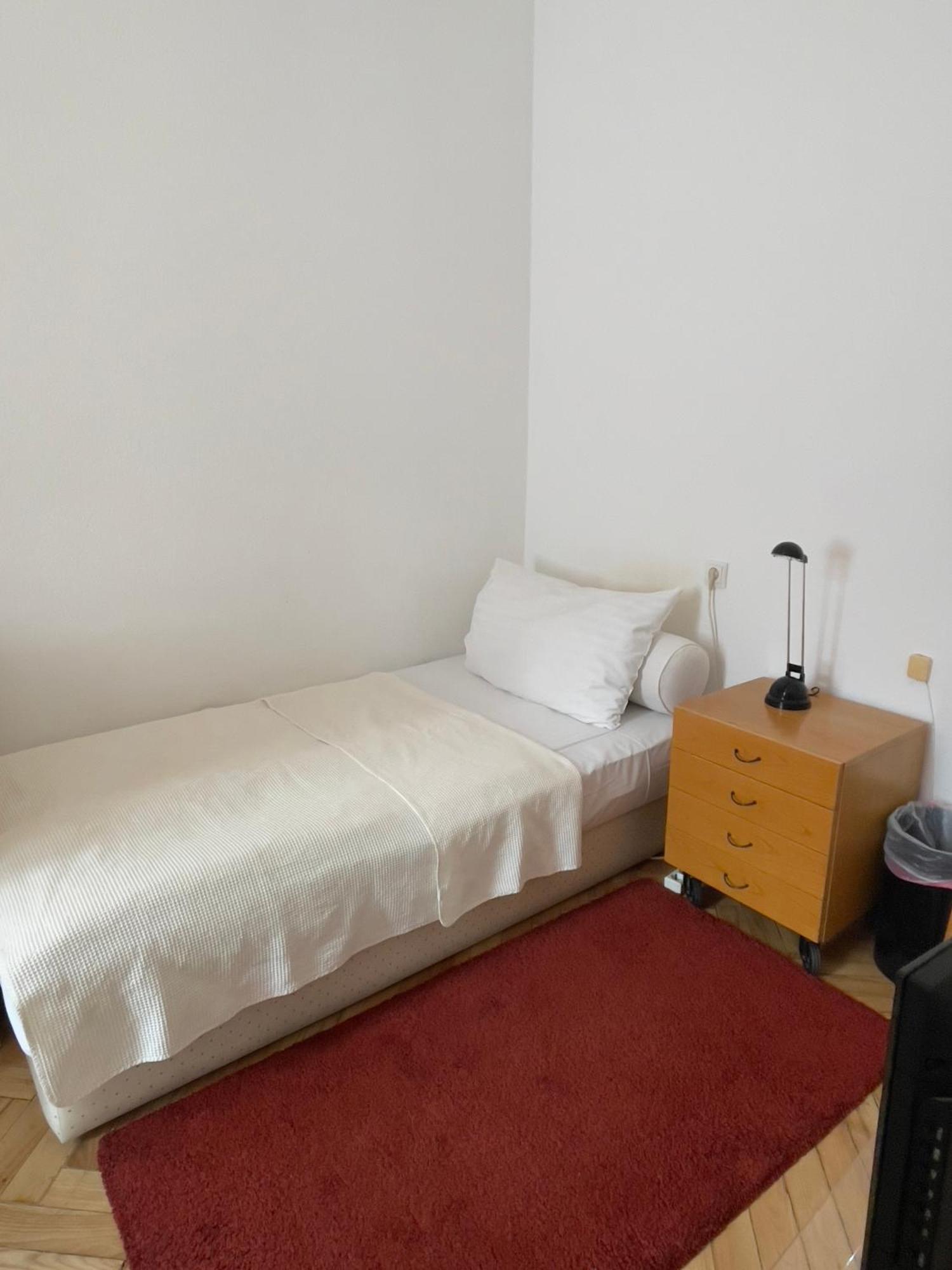 Wiener Kindl 3* Vienna