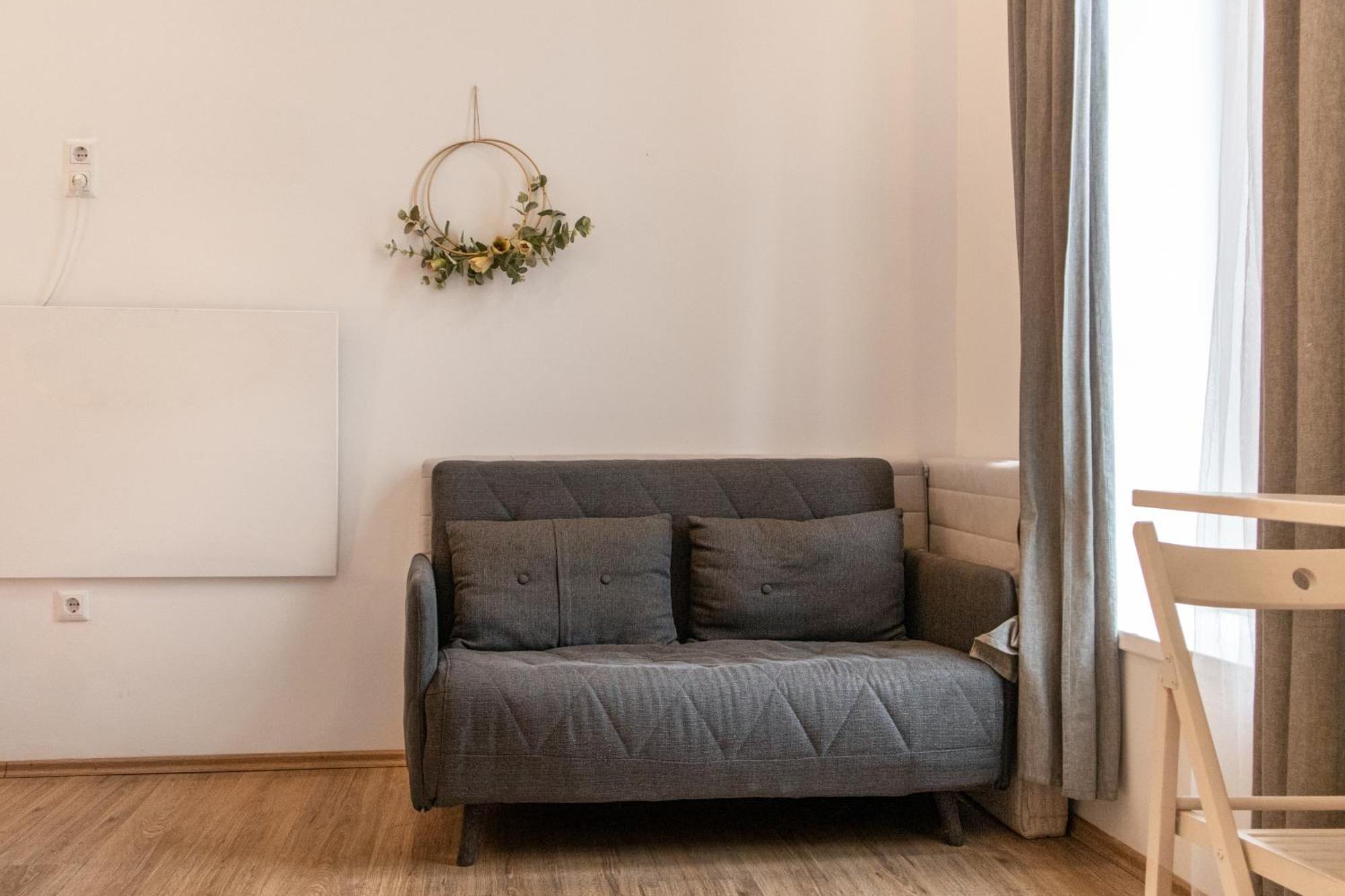 2 Spacious Apts For 6p, Only 7min To Stadthalle *