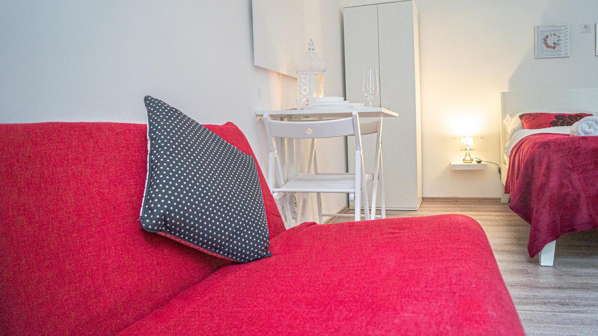 Apartment 2 Spacious Apts For 6p, Only 7min To Stadthalle Vienna