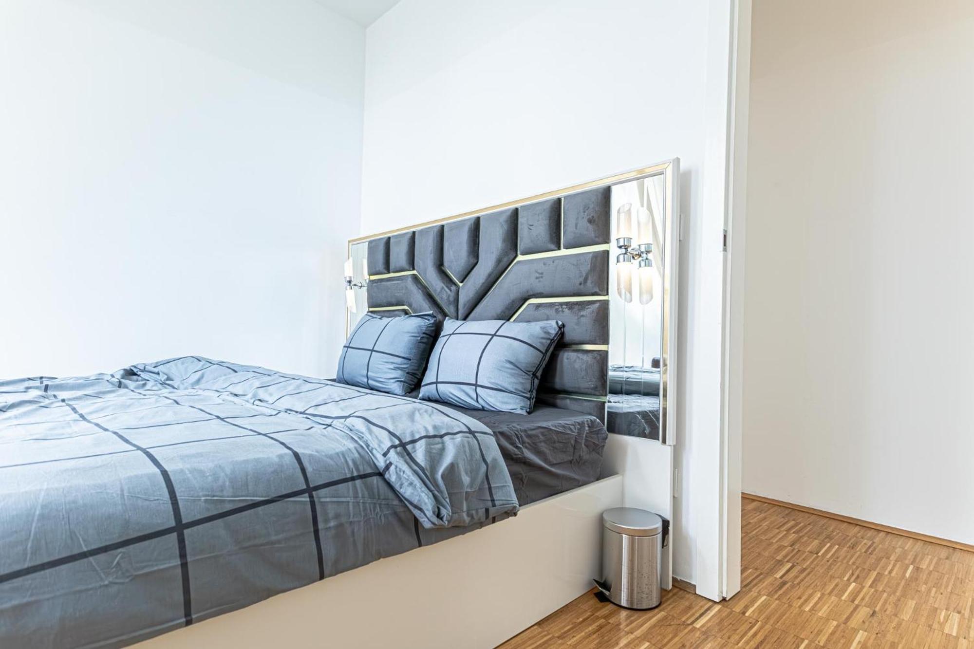 Luxury 3br And1 Lr In The Heart Of * Viena