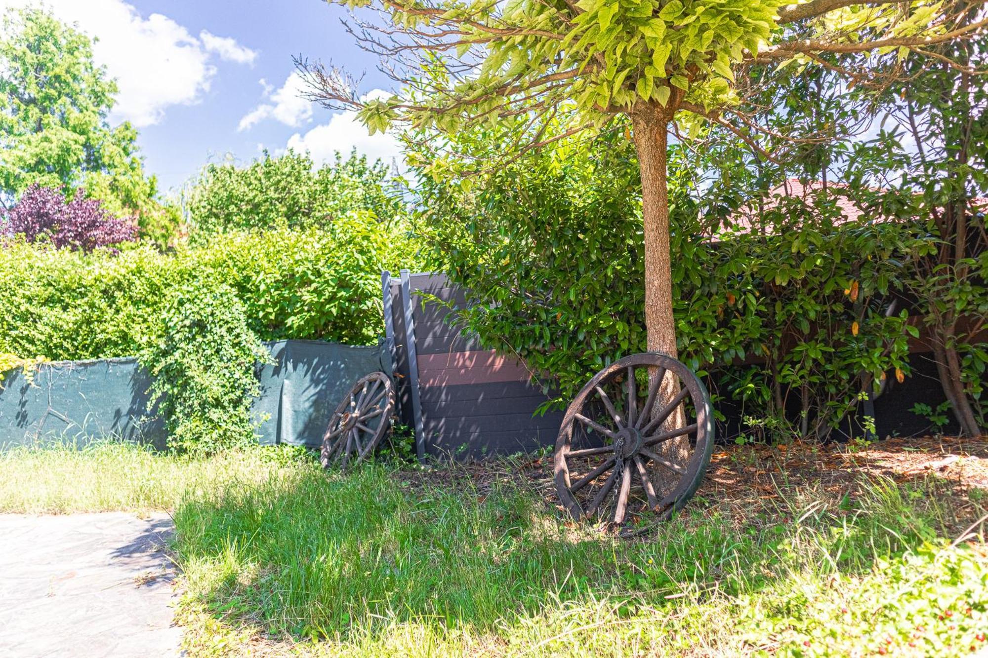 Appartamento Exquisite In Shared With Garden & Parking