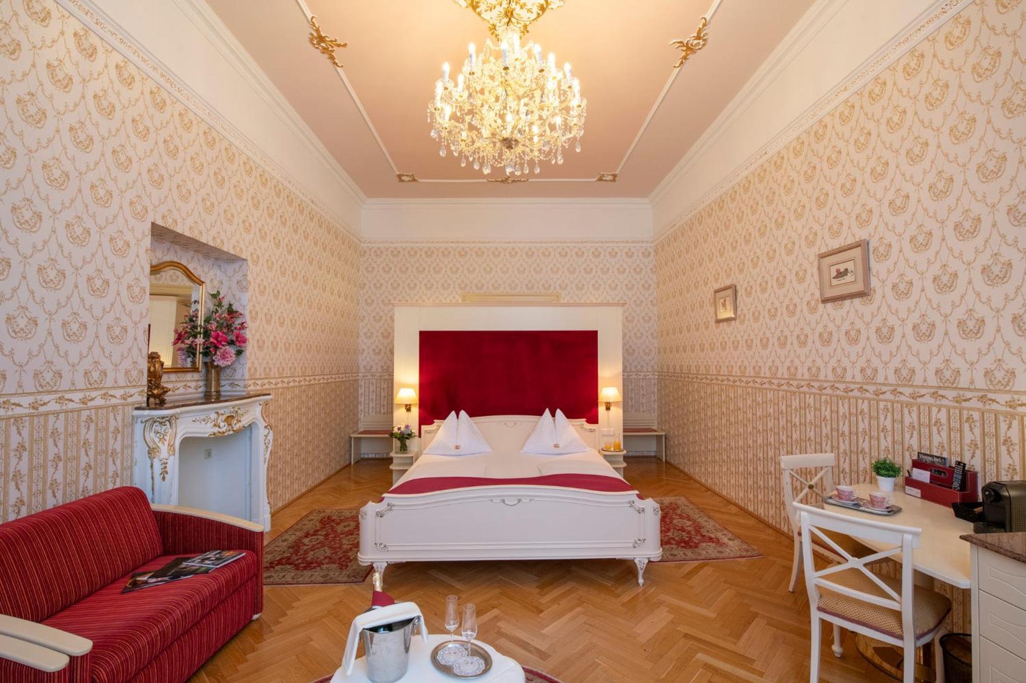 Pertschy Palais Hotel 4*