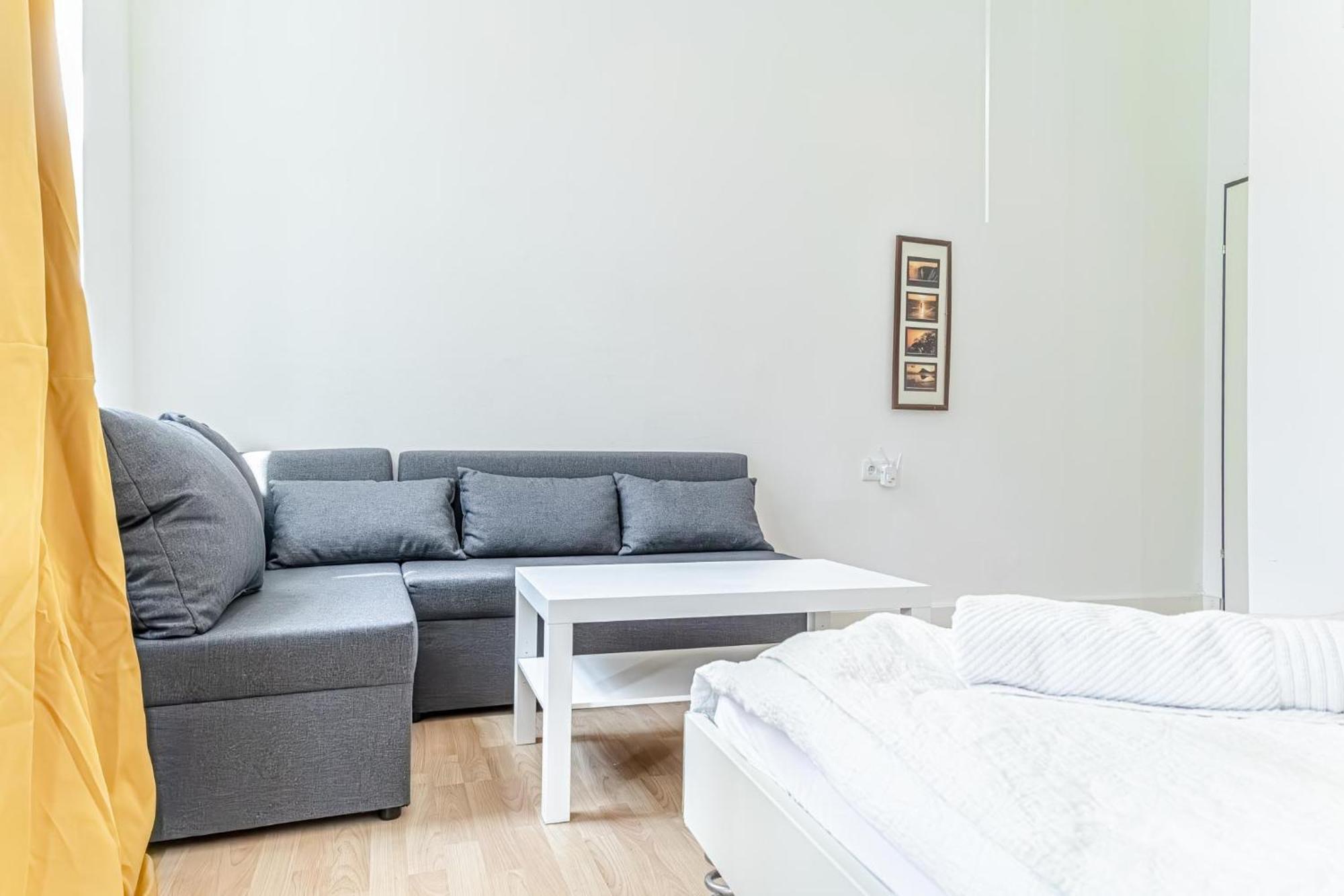 Apartment 6br / Shared Garden Near Lorenz Boehler & Danube