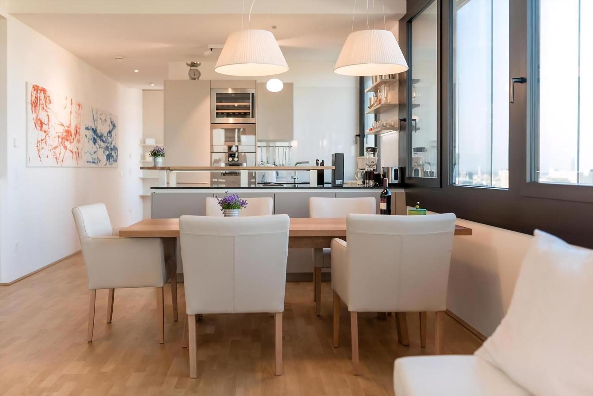 Skyflats In 16 Ottakring Apartment *