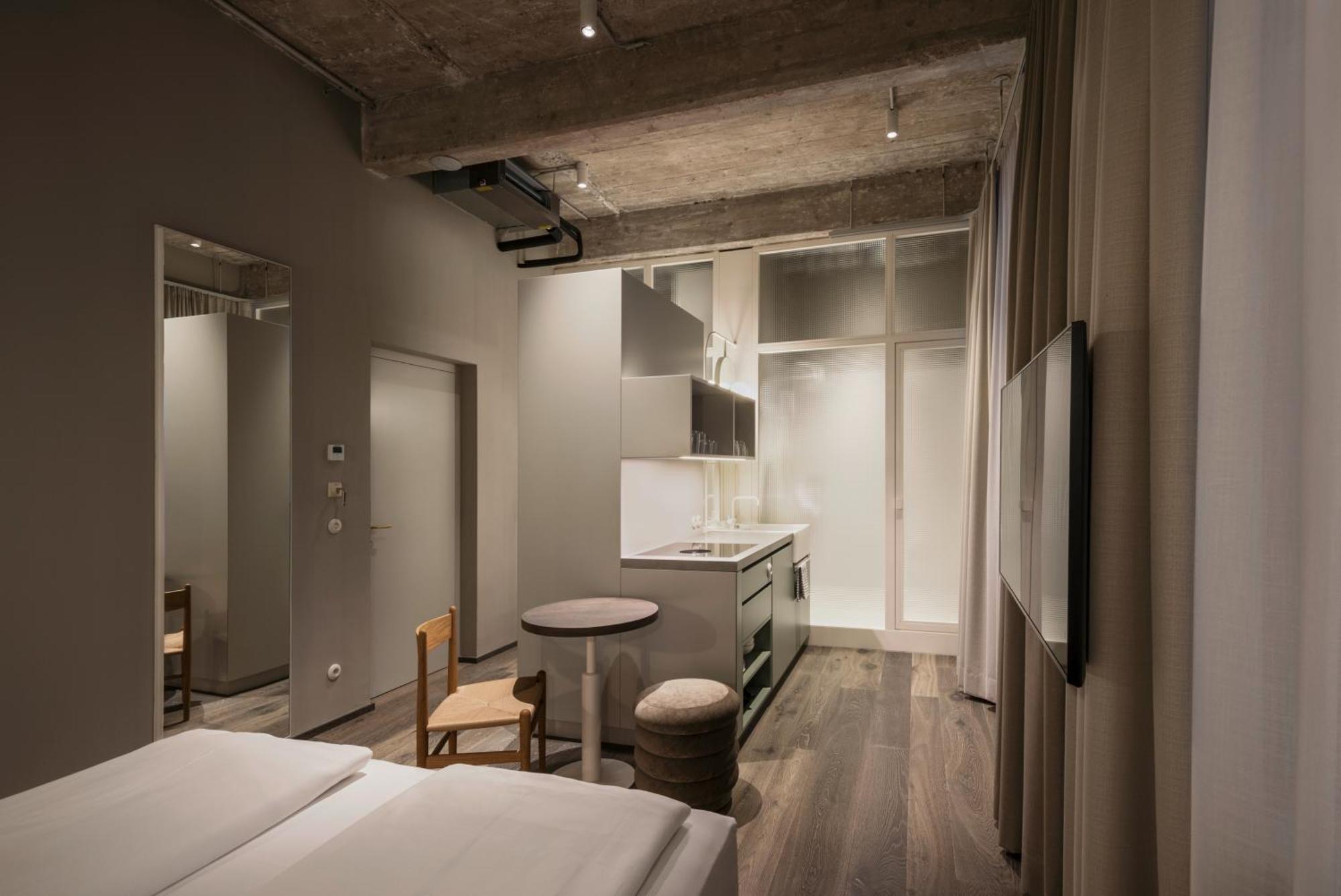 By Wolfensson - Boutique Aparthotel Viena