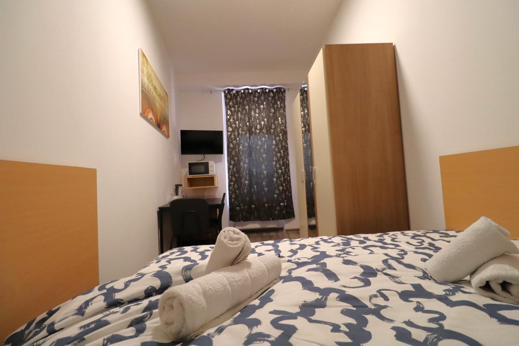 Grey Palazzo 1050 Aparthotel *