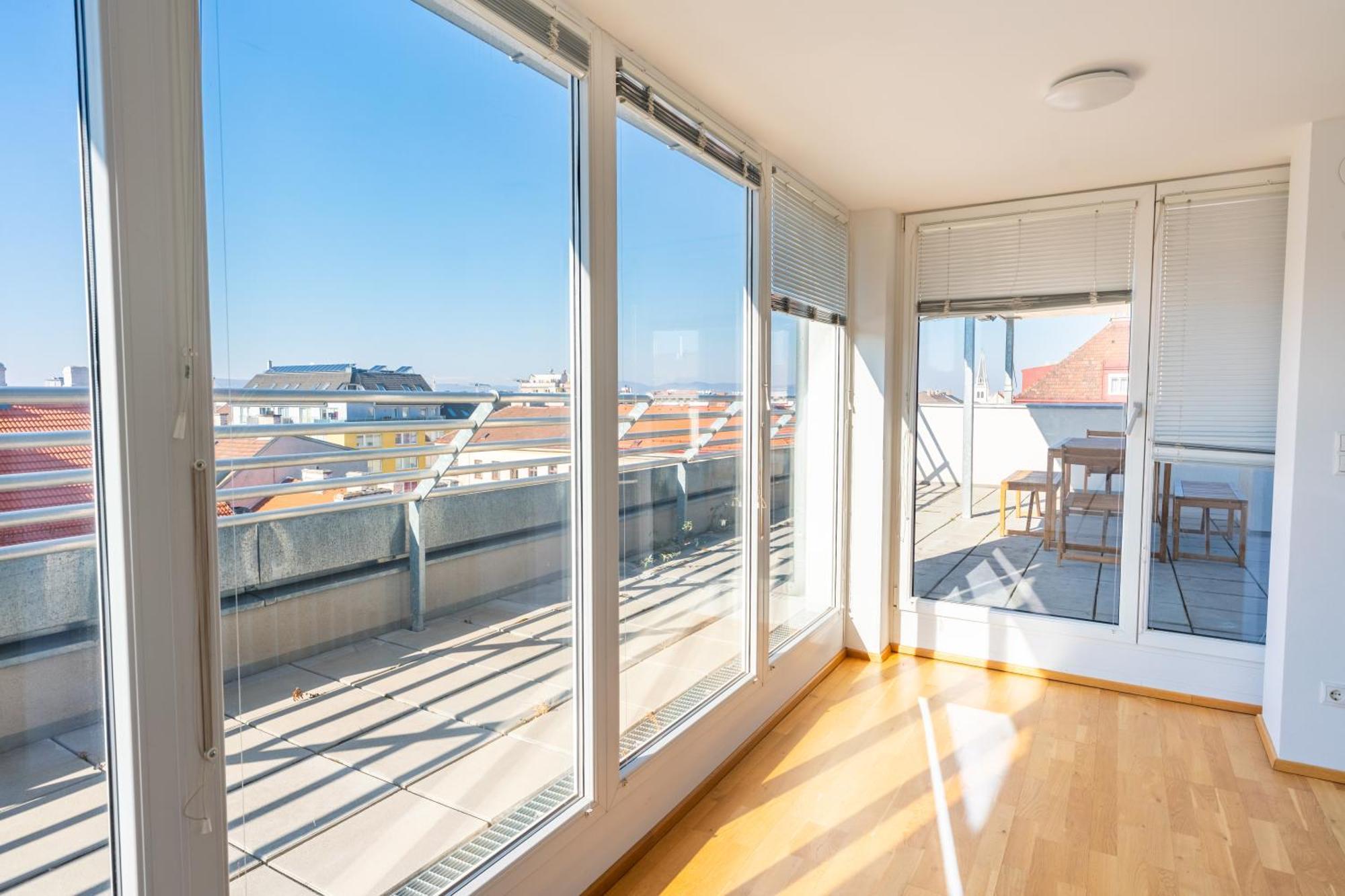 Luxury Penthouse With Rooftop Terrace Apartment Vienna