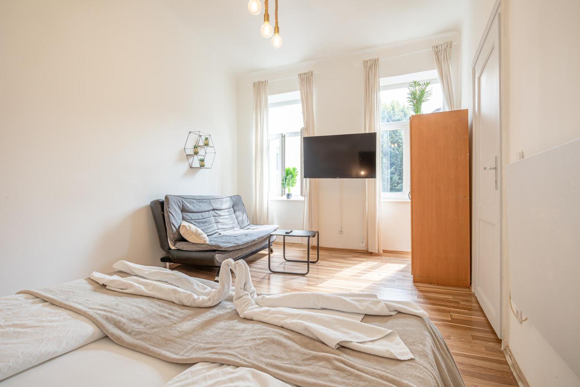 Inviting Economy 1br Apt. With The Location Viena