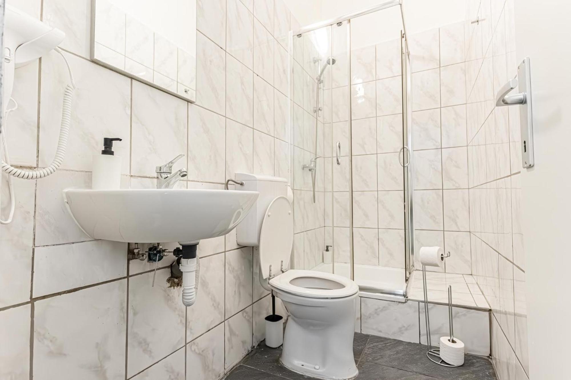 Budget-friendly 2br & 1lr, Delight *