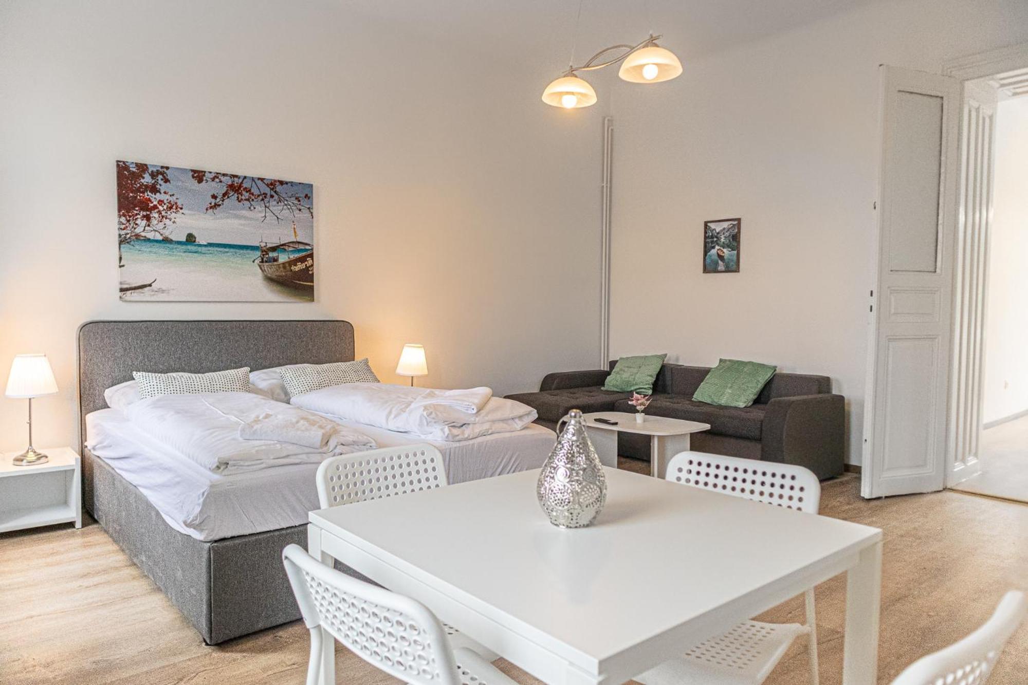 Easystay 2br Apt. Near Akh- Perfect For Longstays Apartment