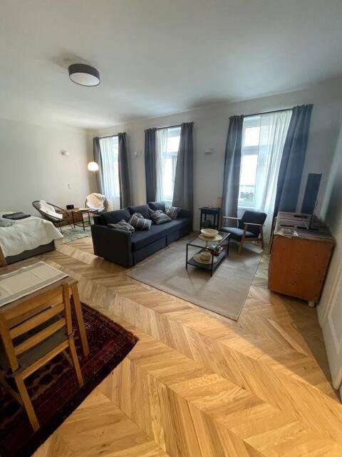 Apartment Altbautraum
