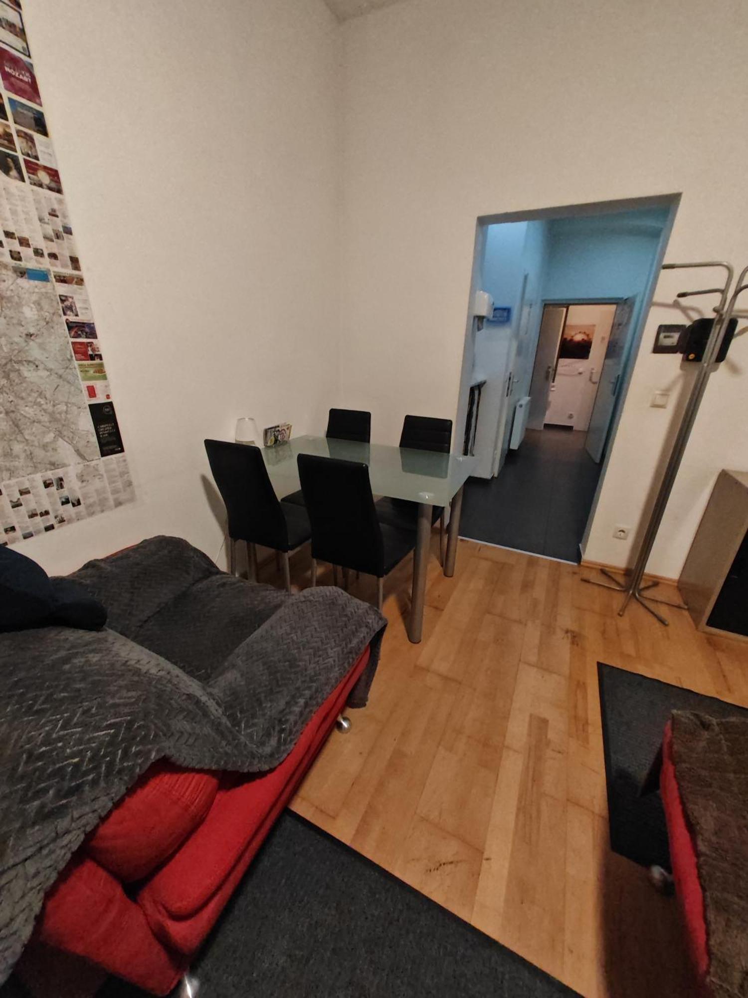 Hostel Abai 1150 Only Www-on-line-check-in & Selfservice *