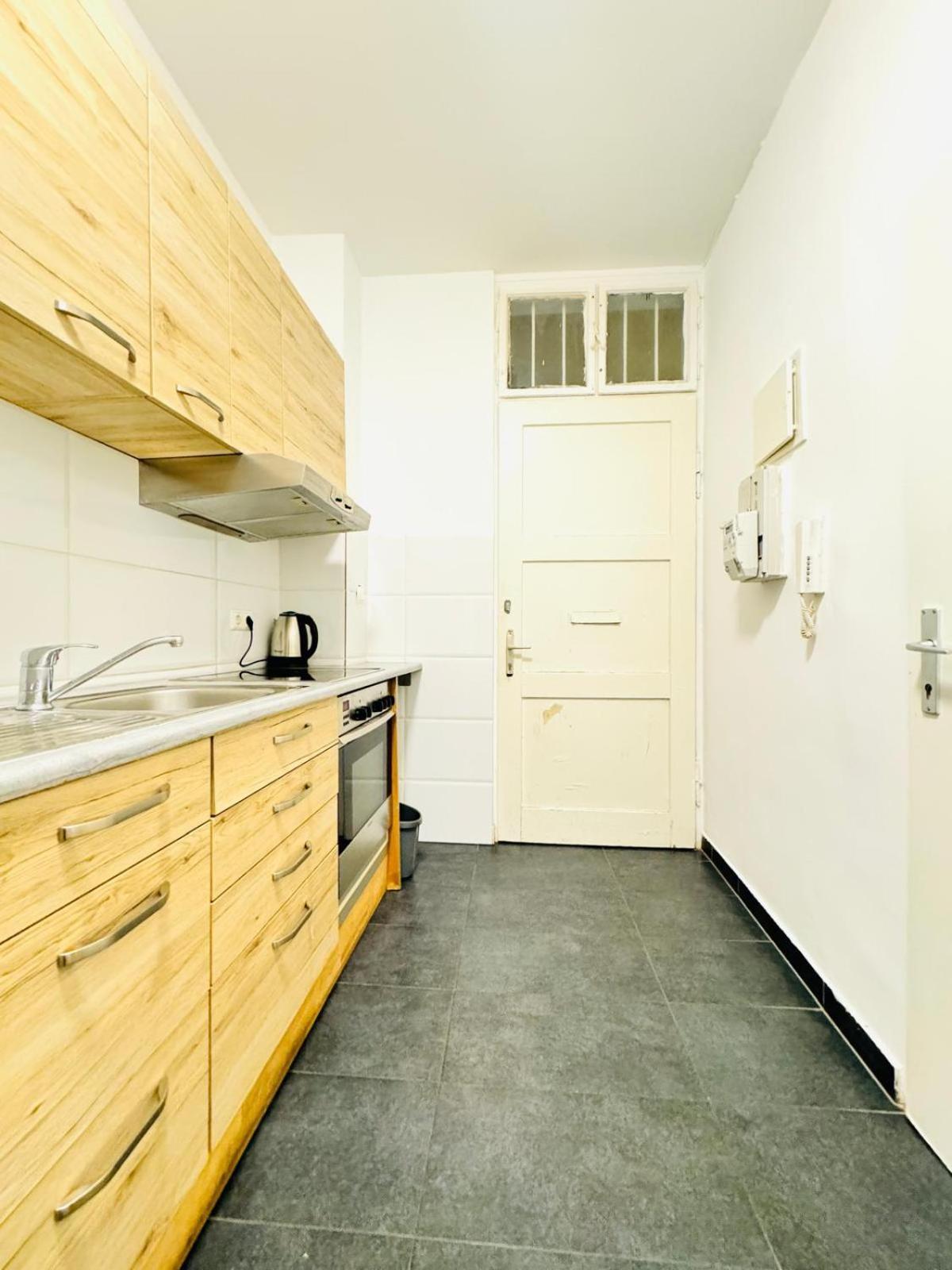 Apartment Amazing 2br Near Praterstern *