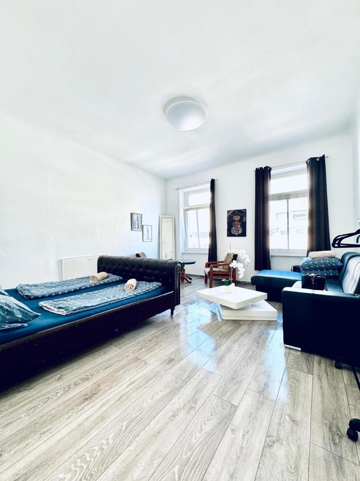 Comfy For Up To 3p, 10min To Fac Platz