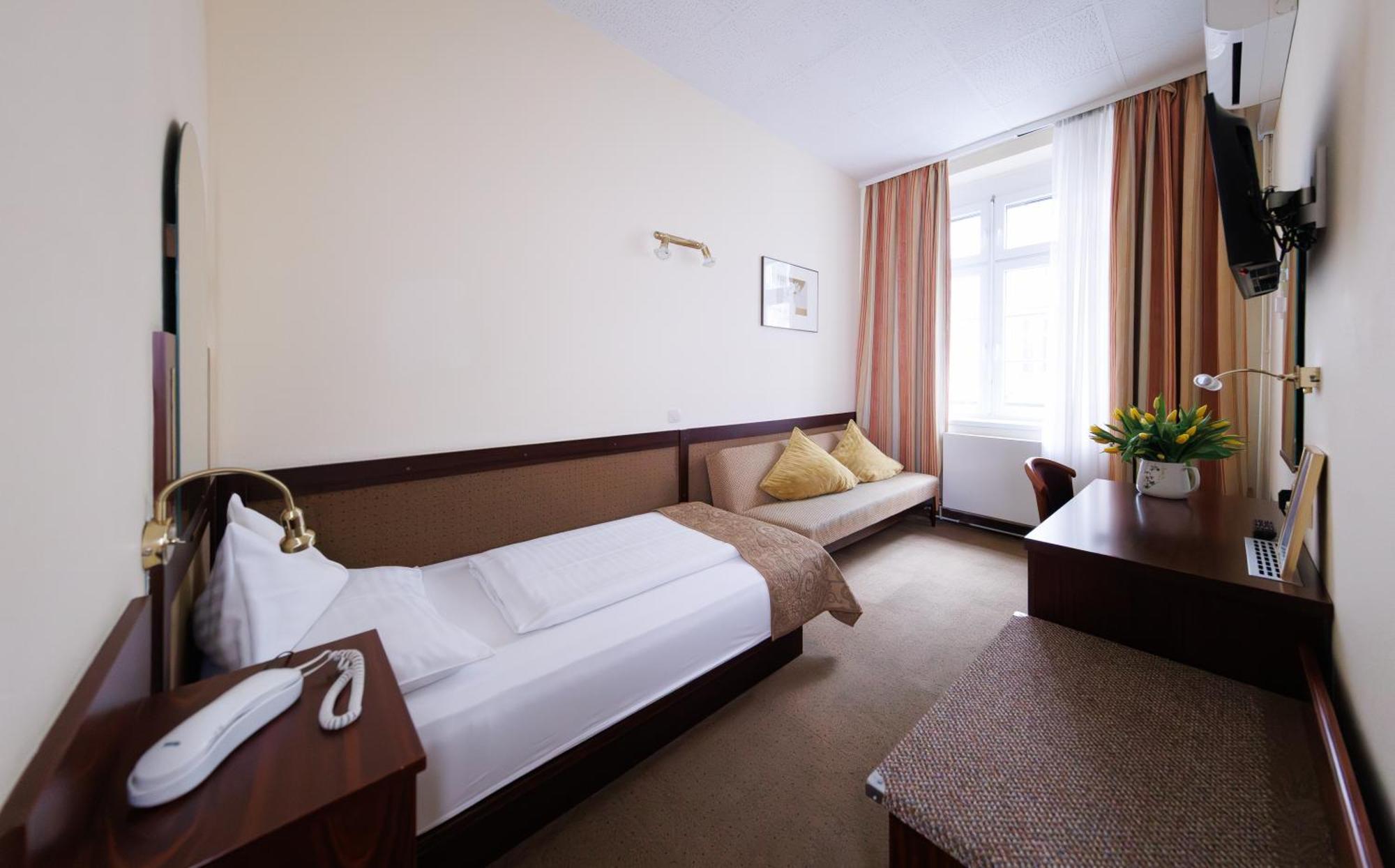 Continental Hotel-pension Vienna
