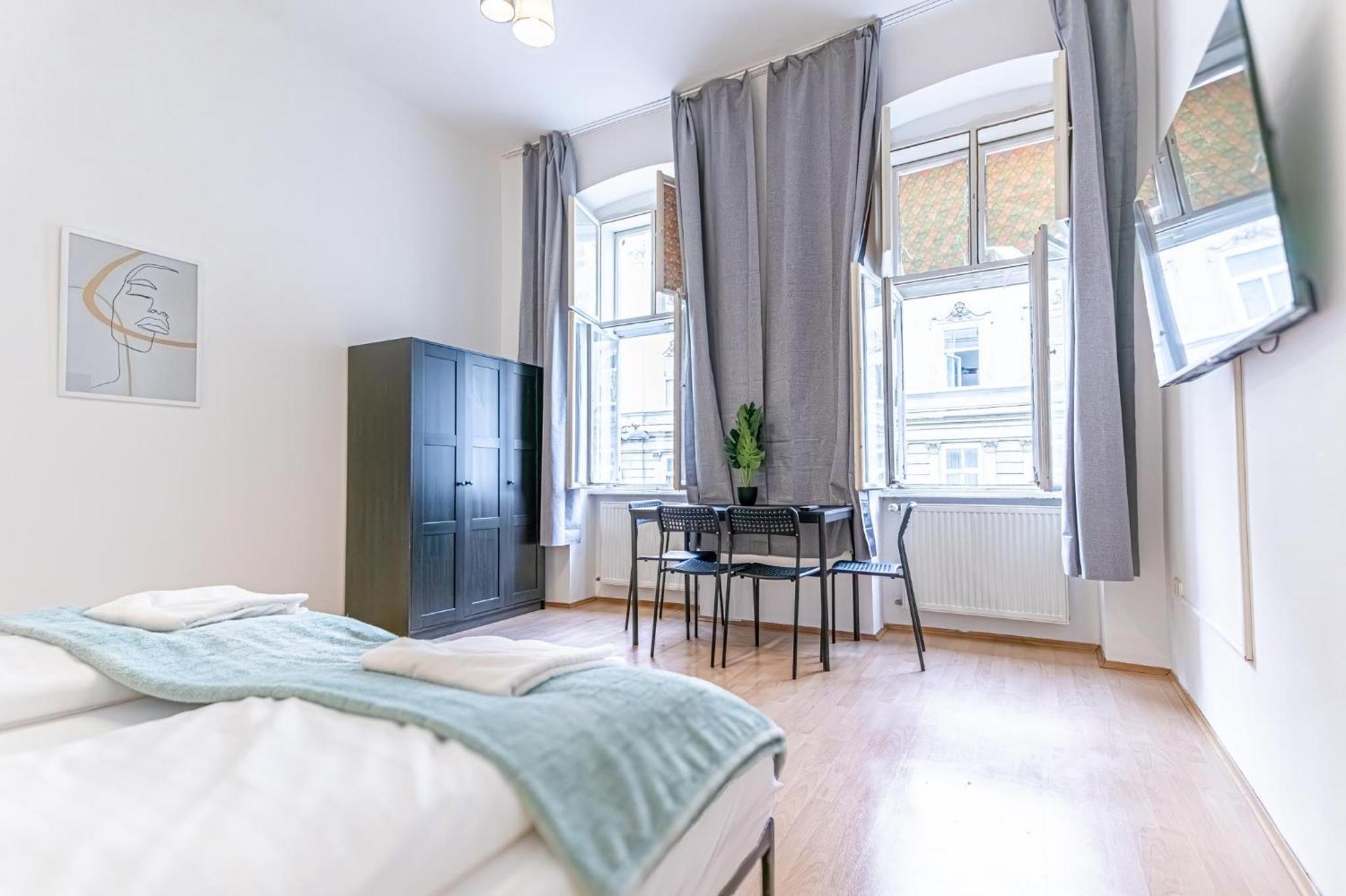 Apartment City-linked 2br Near Wiener Stadthalle