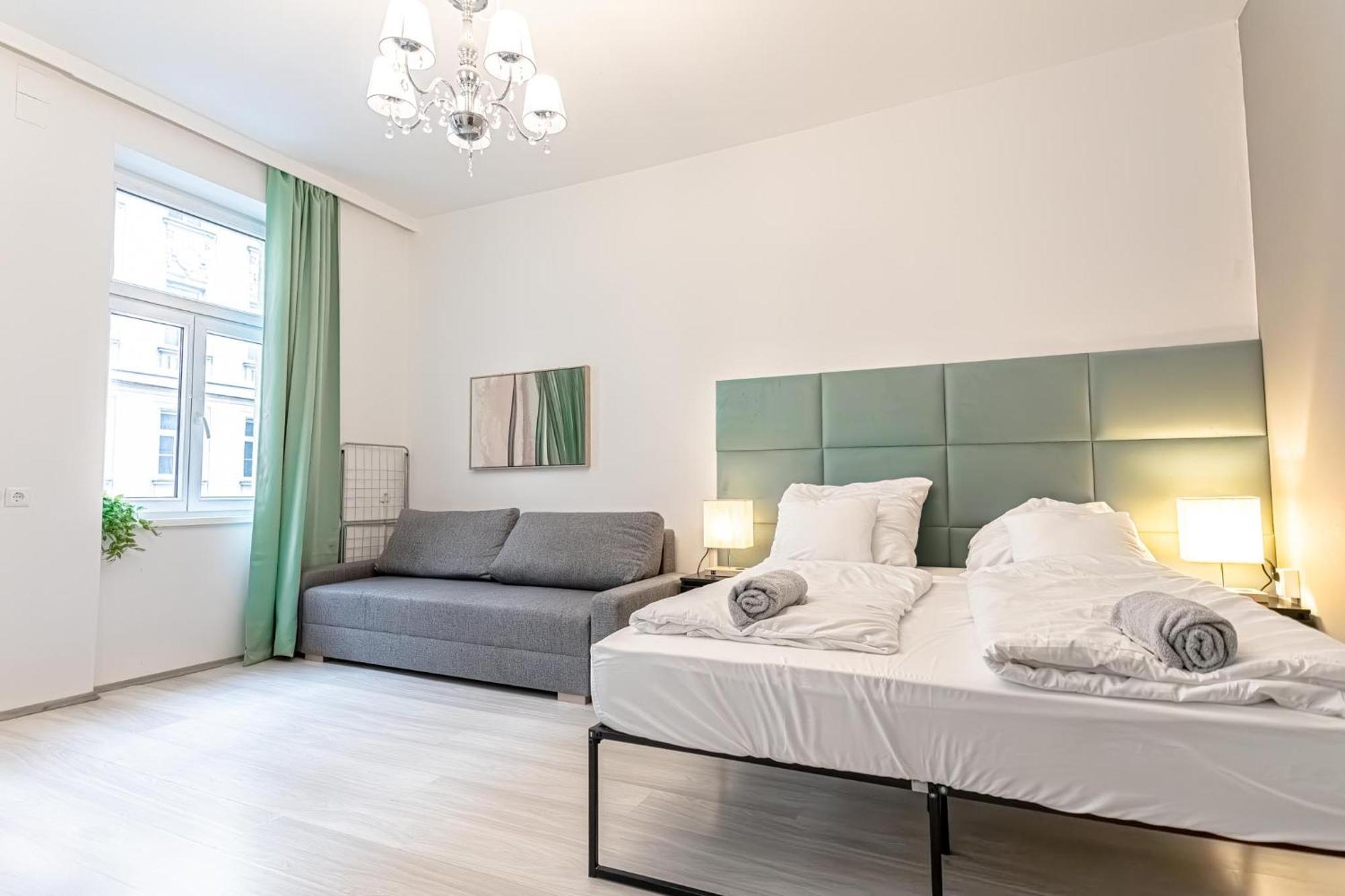 Danube Delight: Elegant Getaway Near Prater Stern Vienna