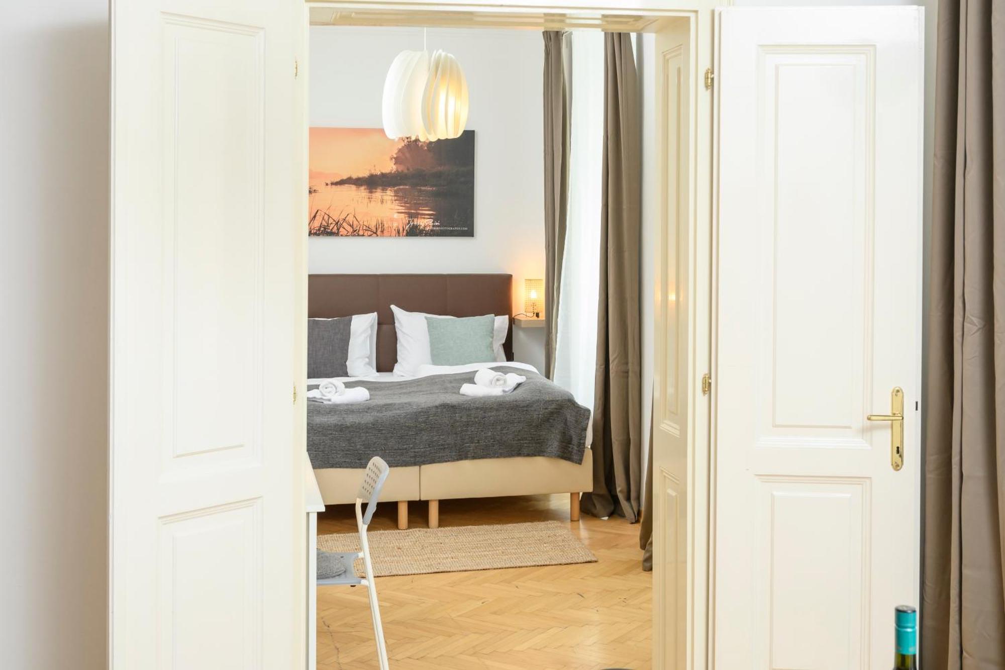Central City Apartments * Vienna