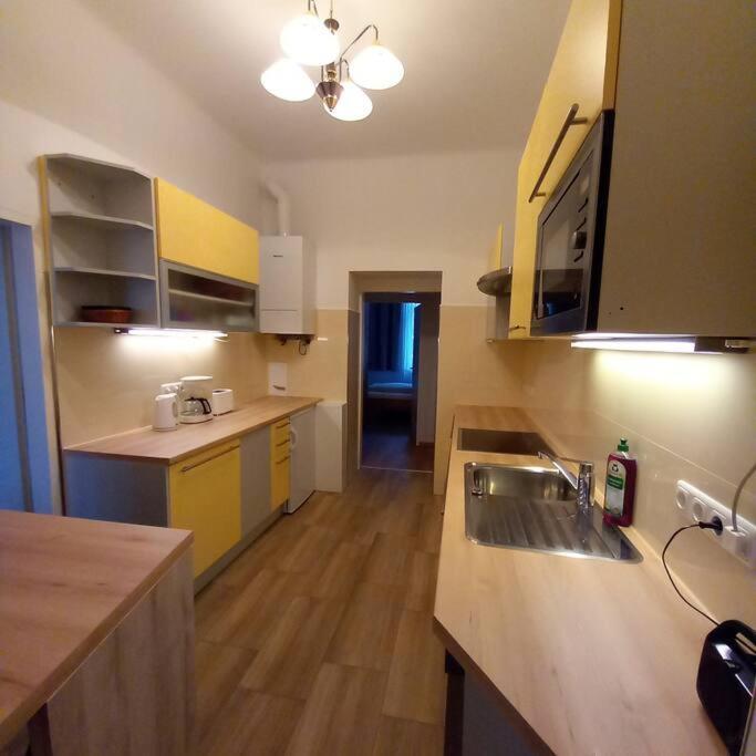 Altbauwohnung Neu Saniert - Fuer Familien Geeignet Apartment Vienna