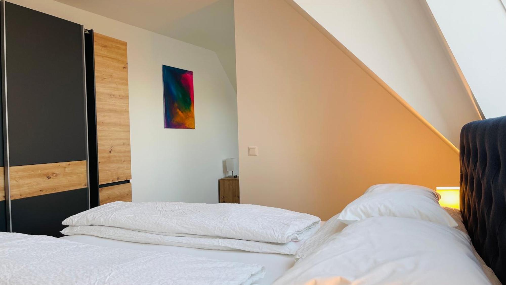 Spacious Penthouse - 4 For Up To 10 Guests - Contactless Check-in Vienna