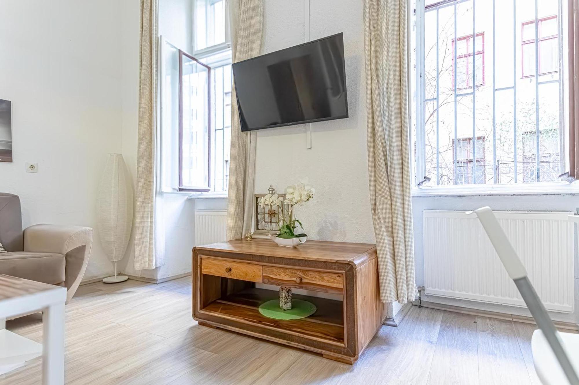 Chic Apartment- Suitable For Longstays Near Matzleinsforferplatz Viena