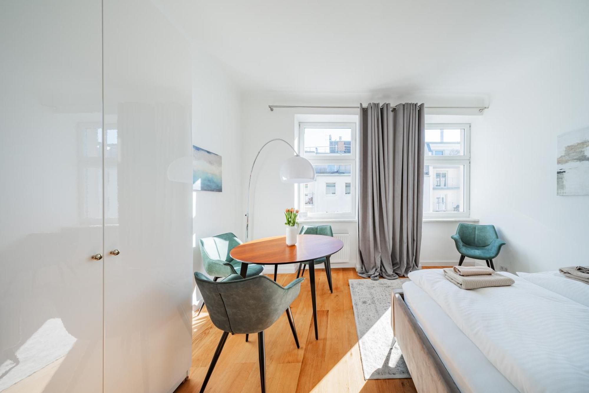 Sonnige Altbauwohnung Nahe Hauptbahnhof * Wien