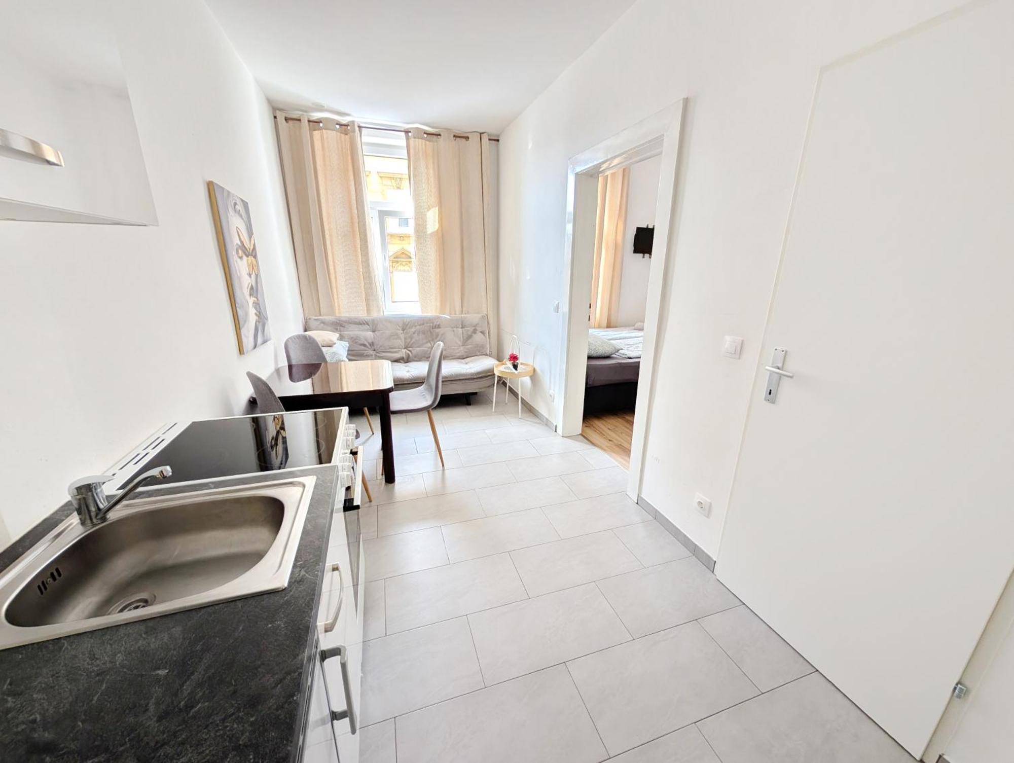Charming At Maerzstrasse Close To Attractions Mz