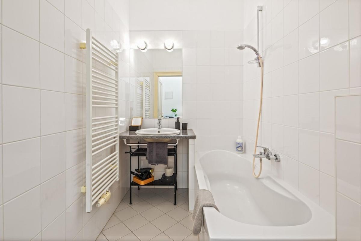 Velvet Glow Apartment Vienna