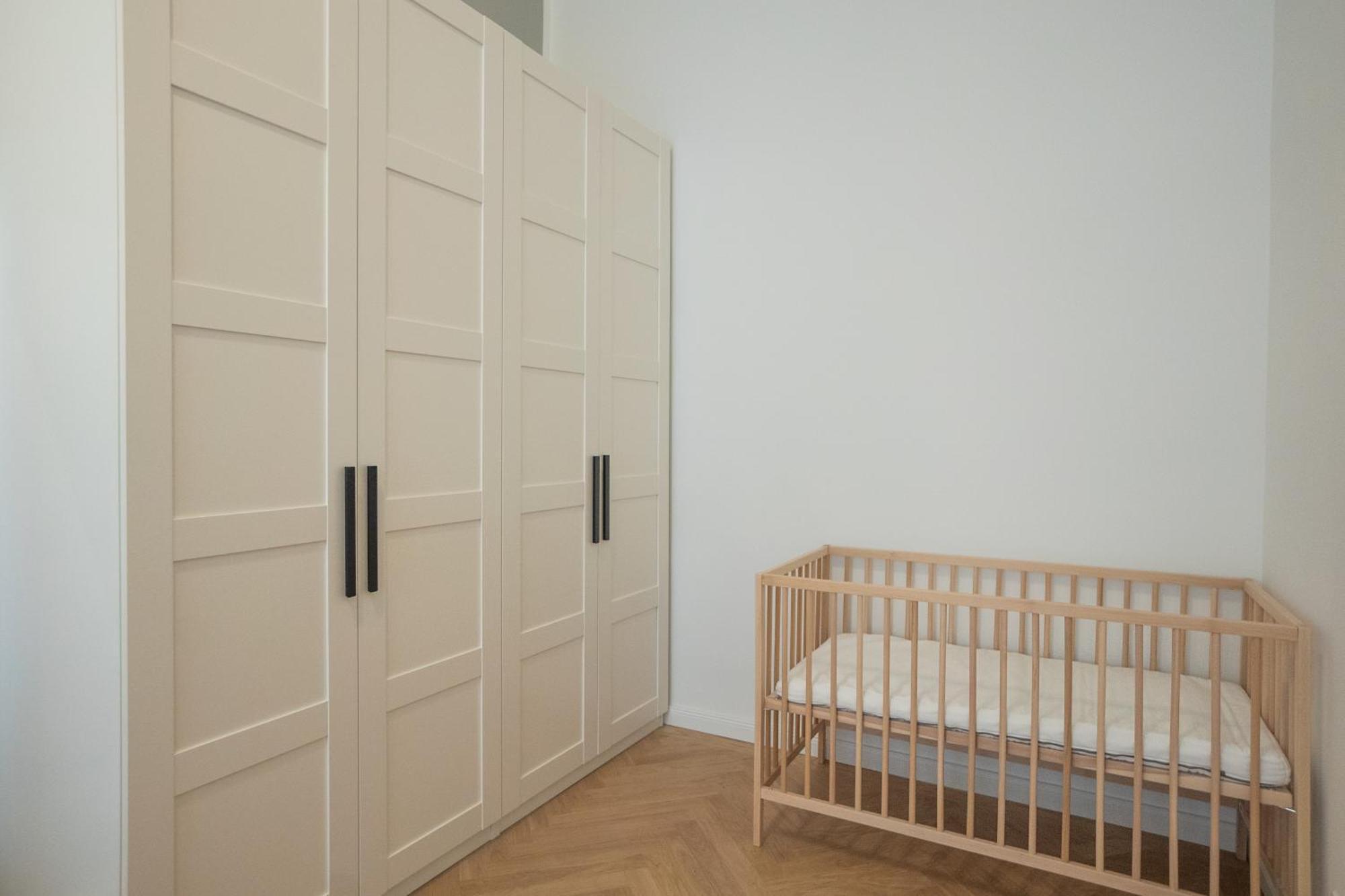 Chic & Cozy 104m2 Flat, Walk To Attractions *