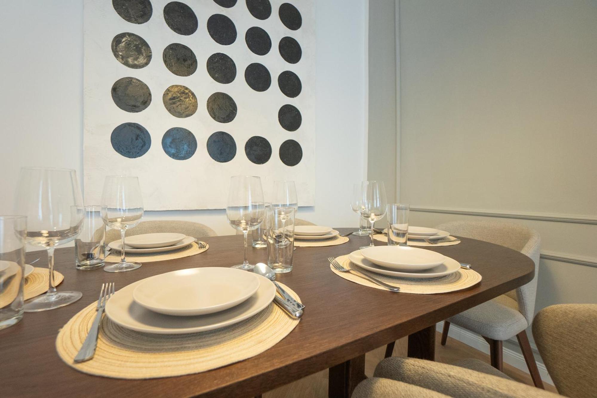 Chic & Cozy 104m2 Flat, Walk To Attractions Apartment Vienna