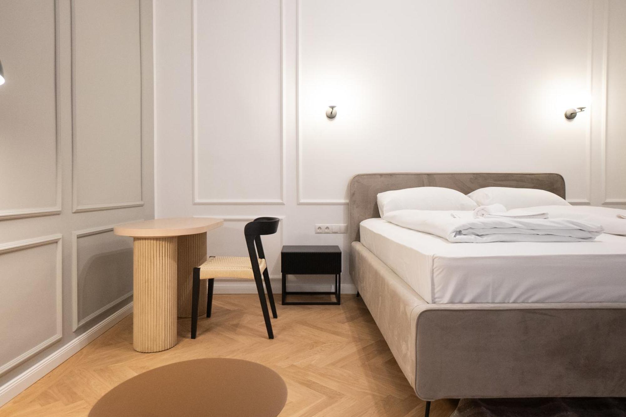 Apartment Chic & Cozy 104m2 Flat, Walk To Attractions