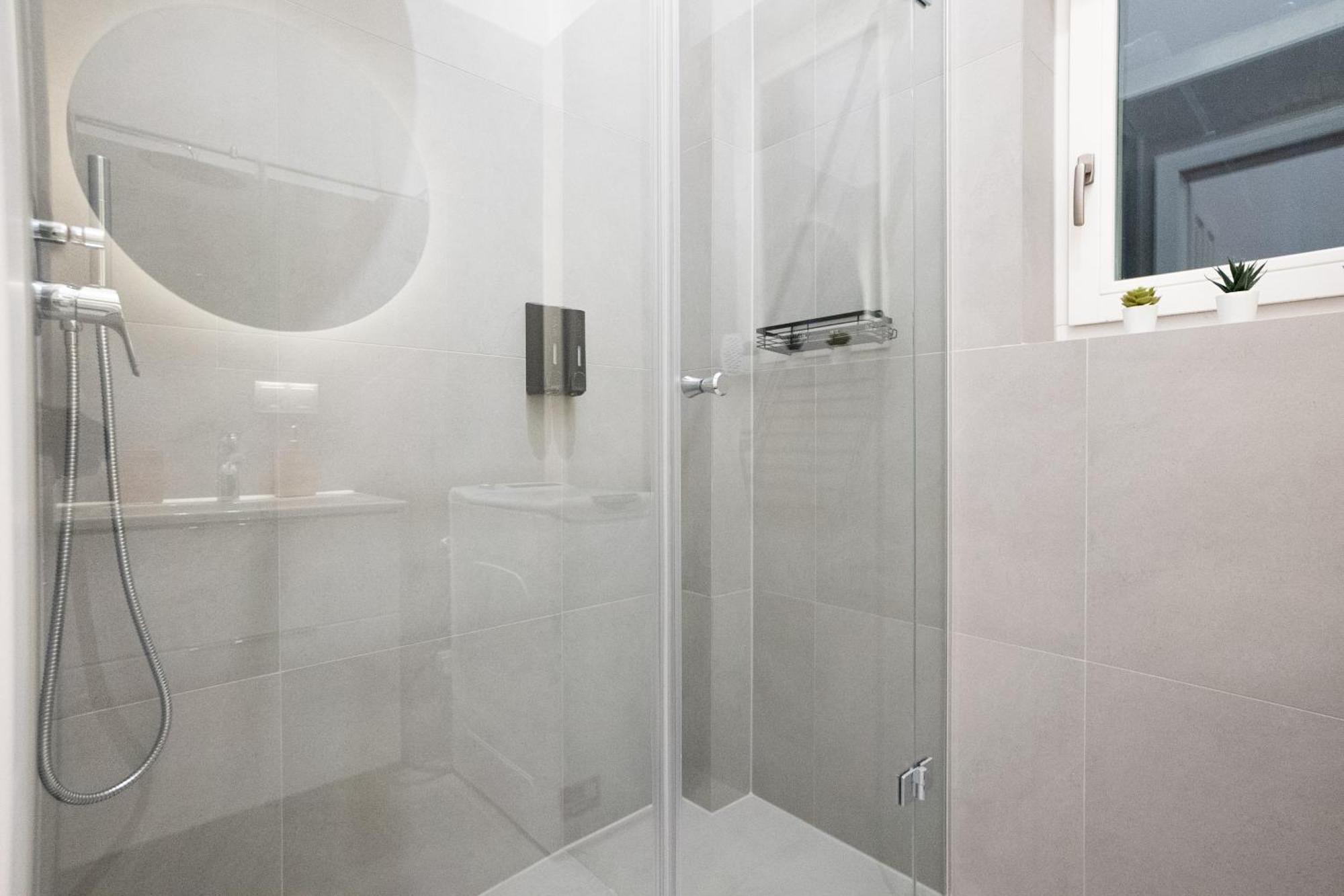 Stylish & Modern 90m2 Flat In Prime Location * Vienna